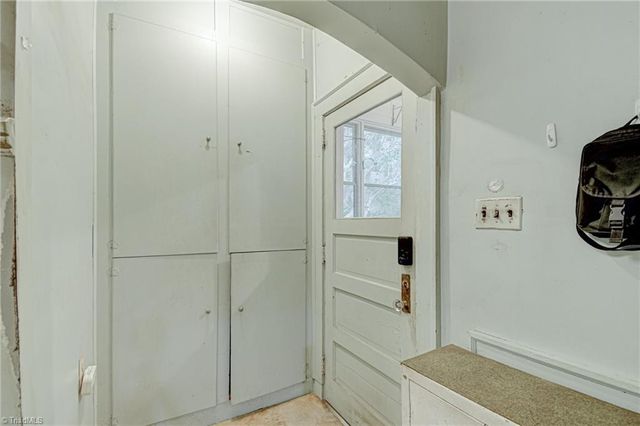 1518 Cloverdale Avenue, Winston-salem, NC 27104
