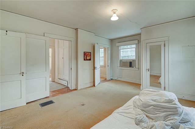 1518 Cloverdale Avenue, Winston-salem, NC 27104