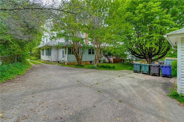 1518 Cloverdale Avenue, Winston-salem, NC 27104