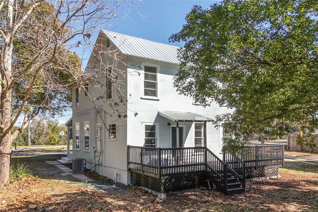 922 WASHINGTON AVENUE, Eustis, FL 32726