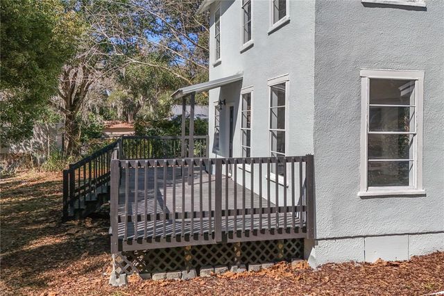 922 WASHINGTON AVENUE, Eustis, FL 32726