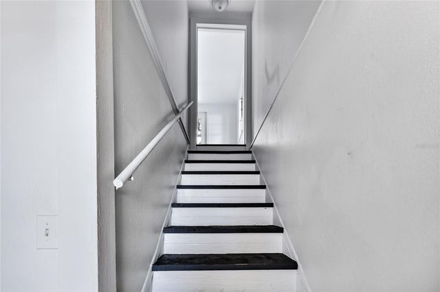 922 WASHINGTON AVENUE, Eustis, FL 32726