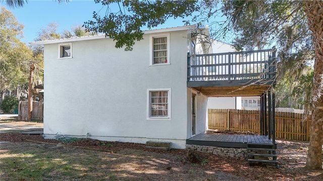 922 WASHINGTON AVENUE, Eustis, FL 32726