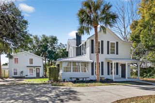 922 WASHINGTON AVENUE, Eustis, FL 32726