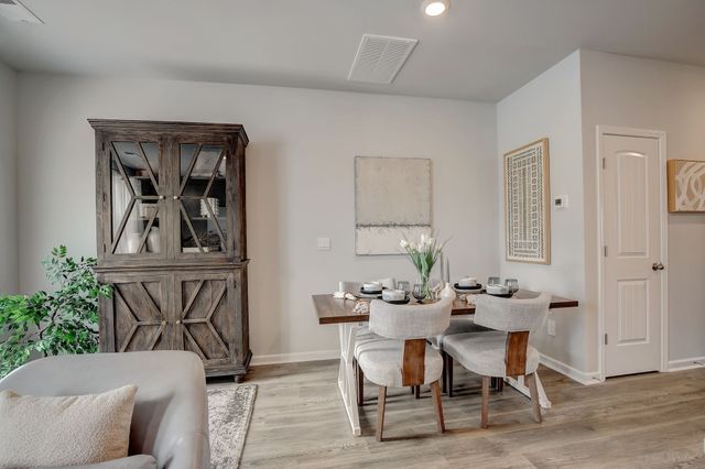 2111 Widgeon Point, Lebanon, TN 37090