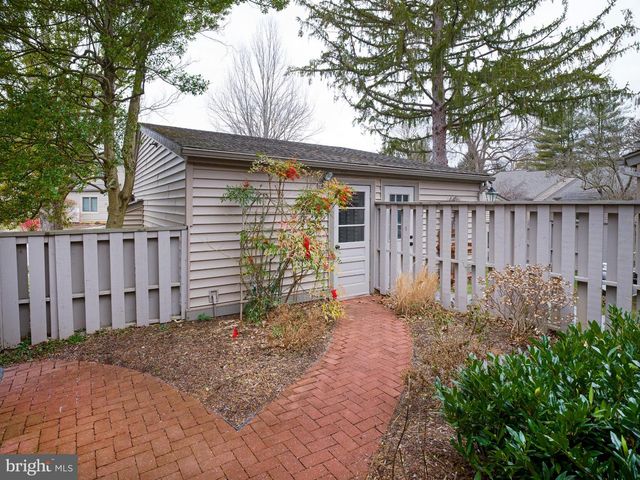 219 CHANDLER DR, West Chester, PA 19380