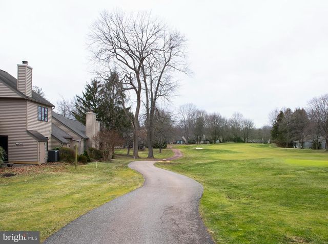 219 CHANDLER DR, West Chester, PA 19380