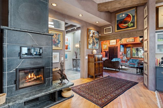 24B Paseo Encantado NE, Santa Fe, NM 87506