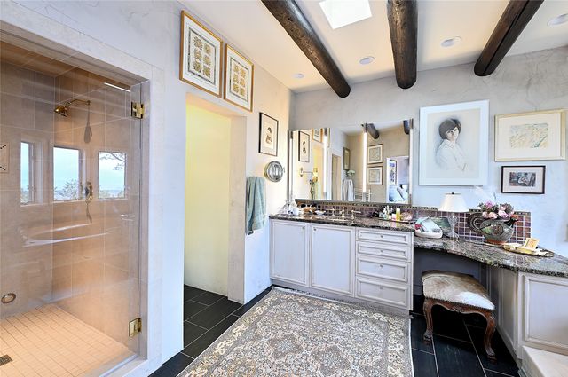 24B Paseo Encantado NE, Santa Fe, NM 87506