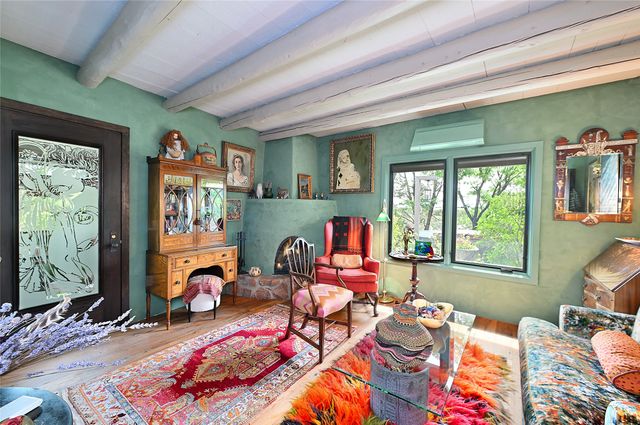 24B Paseo Encantado NE, Santa Fe, NM 87506