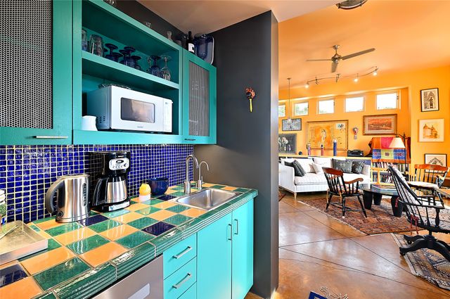 24B Paseo Encantado NE, Santa Fe, NM 87506