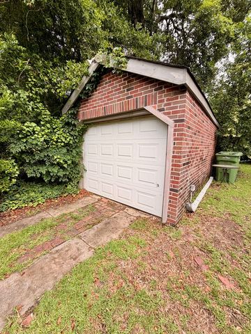 808 Cooper Avenue, Columbus, GA 31906
