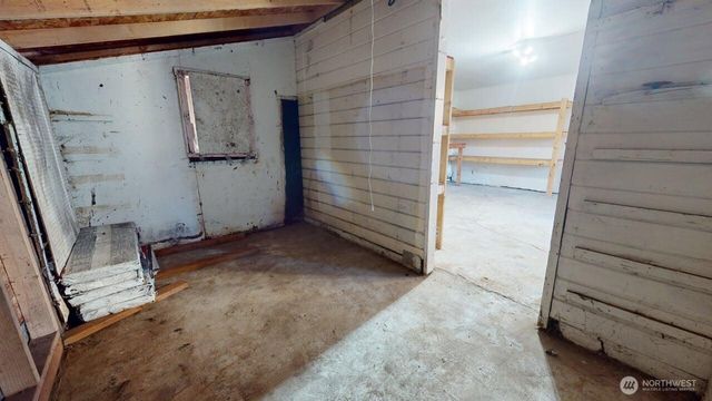 330 N Alder Street, Burlington, WA 98233