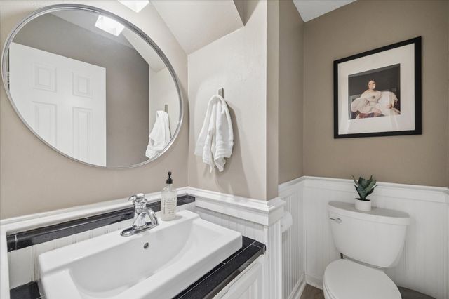 11 Twisted Birch Place Court, The Woodlands, TX 77381