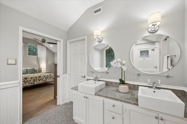 11 Twisted Birch Place Court, The Woodlands, TX 77381