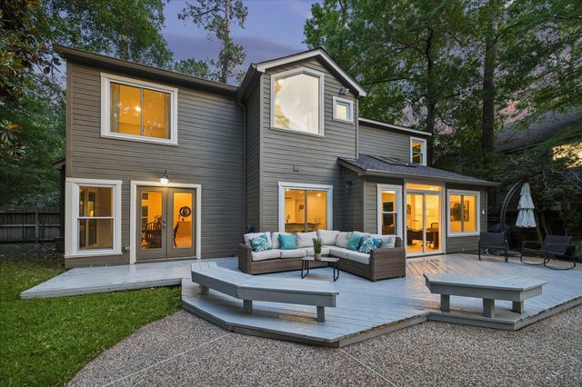 11 Twisted Birch Place Court, The Woodlands, TX 77381