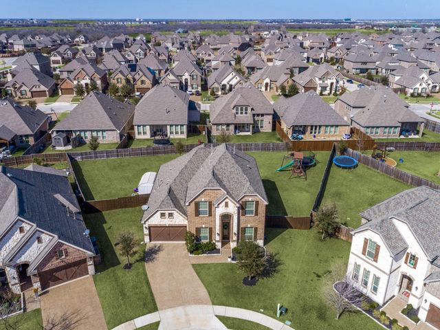 2951 Pine Creek Way, Celina, TX 75078