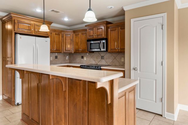 1712 Pilot Court, Jacksonville, AR 72076