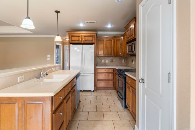 1712 Pilot Court, Jacksonville, AR 72076