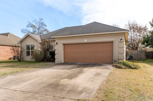 1712 Pilot Court, Jacksonville, AR 72076