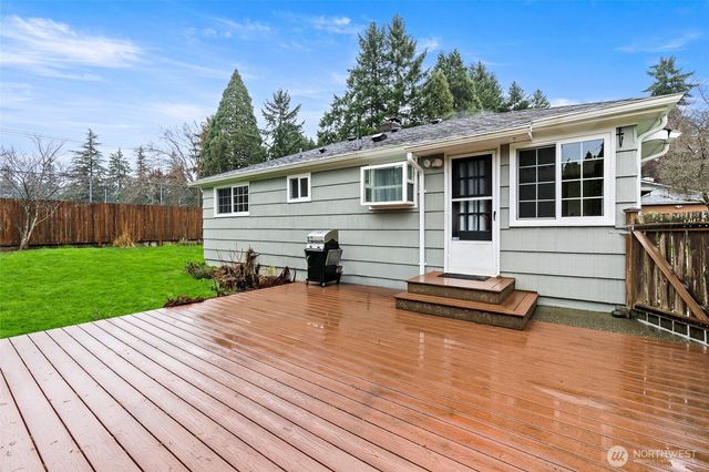 527 Ramsdell Street, Fircrest, WA 98466