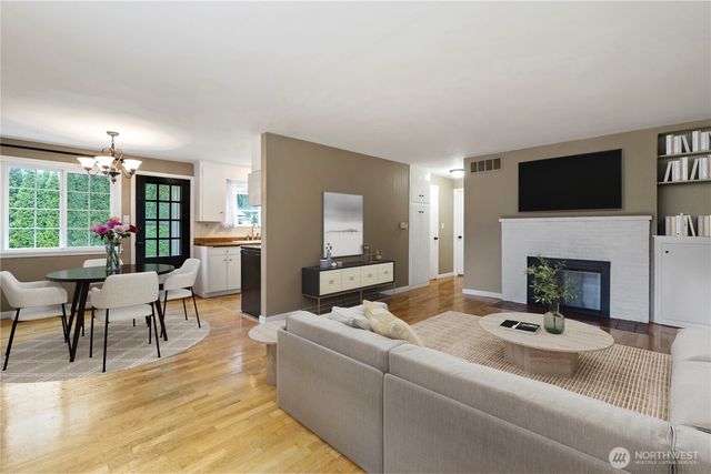 527 Ramsdell Street, Fircrest, WA 98466