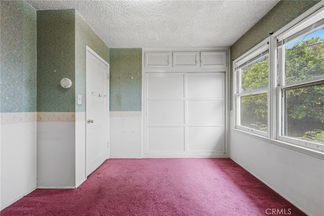 200 E Pinehurst, La Habra, CA 90631