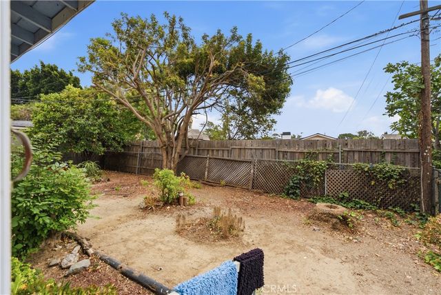 200 E Pinehurst, La Habra, CA 90631