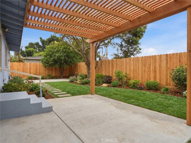 200 E Pinehurst, La Habra, CA 90631
