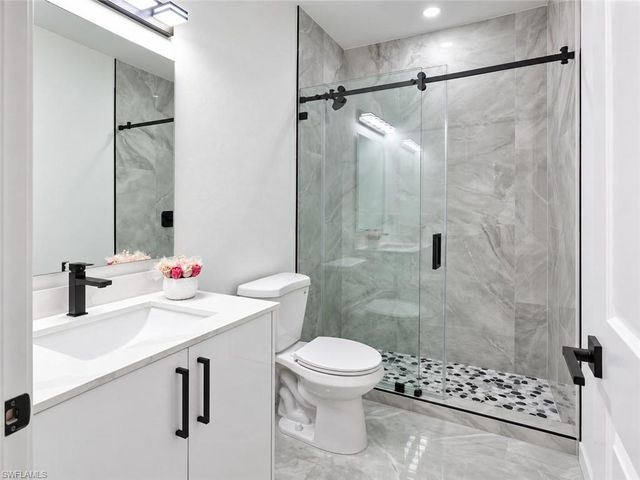 1932 NW 20th TER, Cape Coral, FL 33993