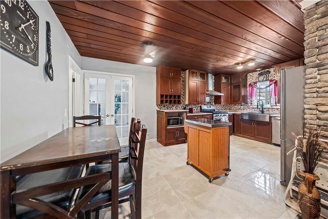 2141 Baird Road, Penfield, NY 14526