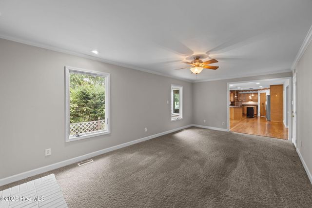 102 Trevino Lane, New Bern, NC 28560