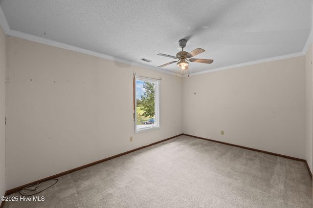 102 Trevino Lane, New Bern, NC 28560