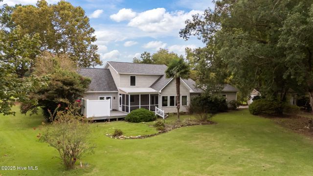 102 Trevino Lane, New Bern, NC 28560