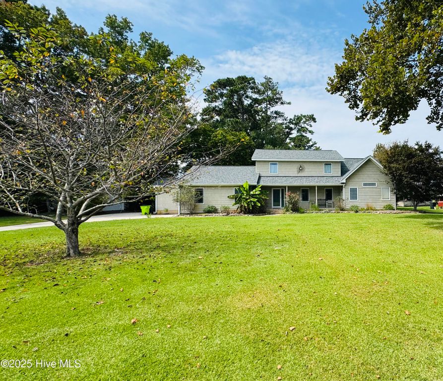 102 Trevino Lane, New Bern, NC 28560