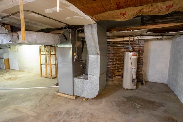 2109 N Washington Avenue, Danville, IL 61832