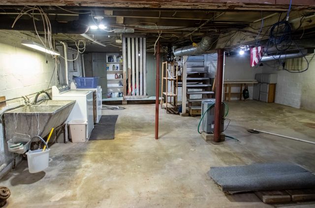 2109 N Washington Avenue, Danville, IL 61832