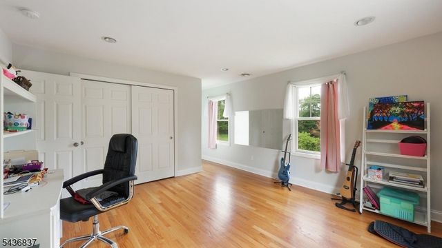5 Maple Dr, Warren Twp., NJ 07059