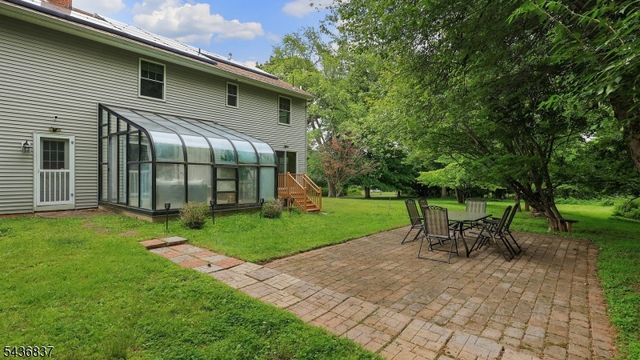 5 Maple Dr, Warren Twp., NJ 07059