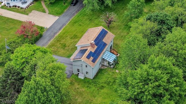 5 Maple Dr, Warren Twp., NJ 07059