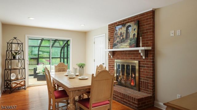 5 Maple Dr, Warren Twp., NJ 07059