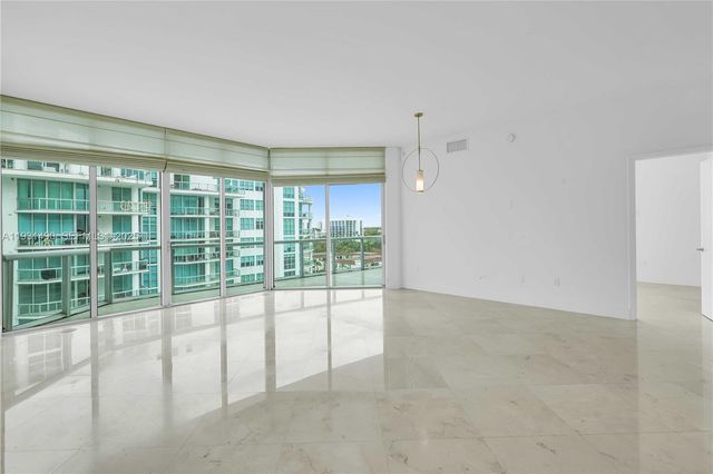 3131 NE 188th Street 21005, Aventura, FL 33180