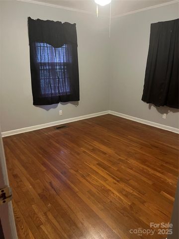 206 E Catawba Drive, Mount Holly, NC 28120