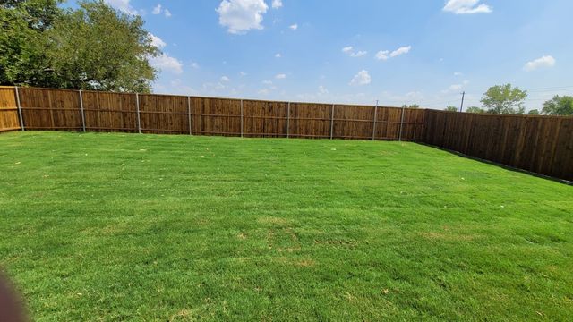 1919 Rolling Ridge Drive, Van Alstyne, TX 75495