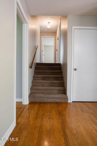 424 Old Watauga Road, Watauga, TN 37694