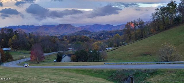 424 Old Watauga Road, Watauga, TN 37694