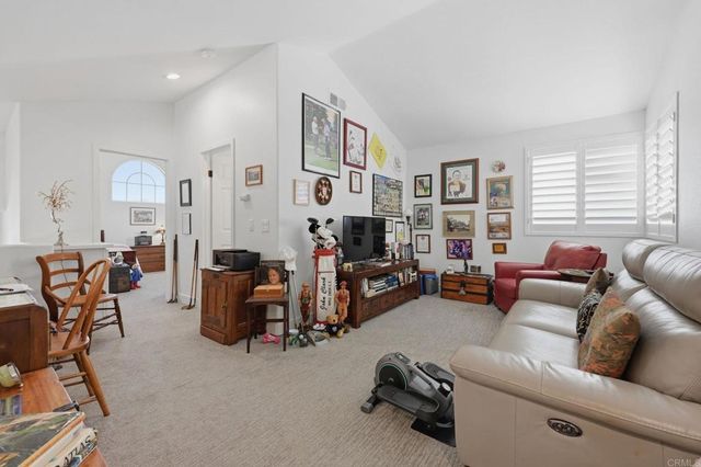 6043 Piros Way, Oceanside, CA 92056