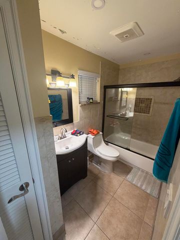 147 Alcazar Street, Royal Palm Beach, FL 33411