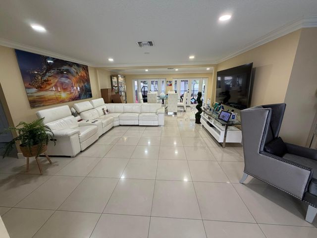 147 Alcazar Street, Royal Palm Beach, FL 33411