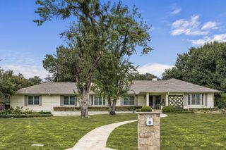 7239 Elmridge Drive, Dallas, TX 75240